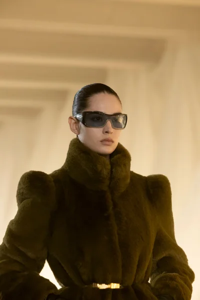 Look 95